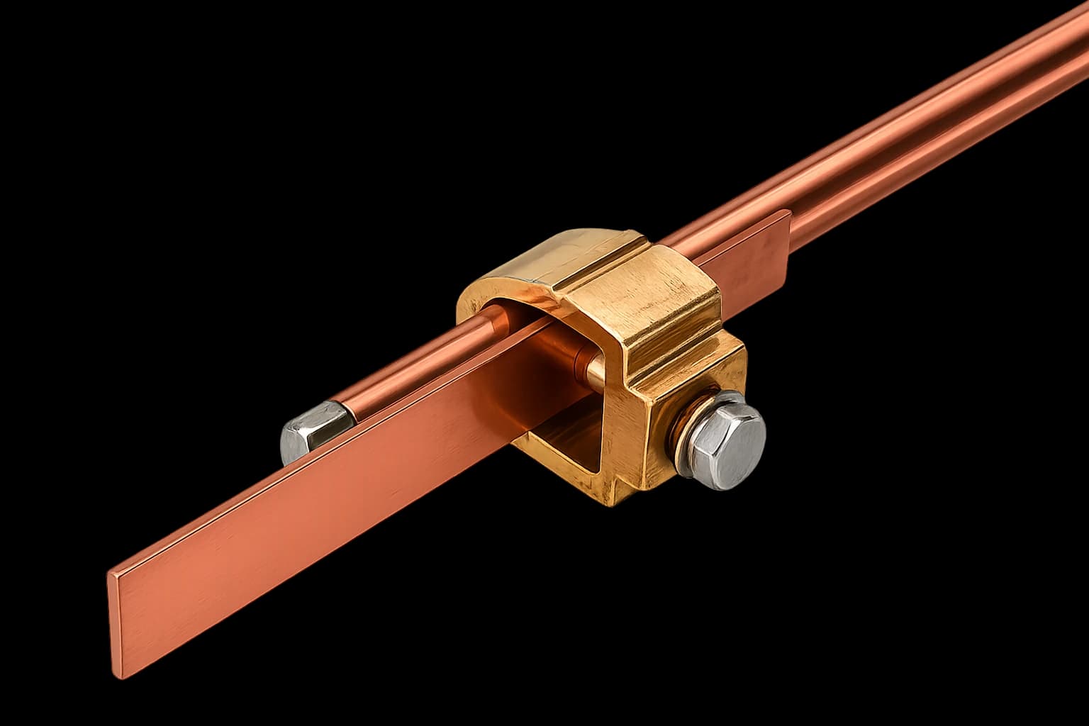Gersan copper electrode fixing clamp on a copper conductor