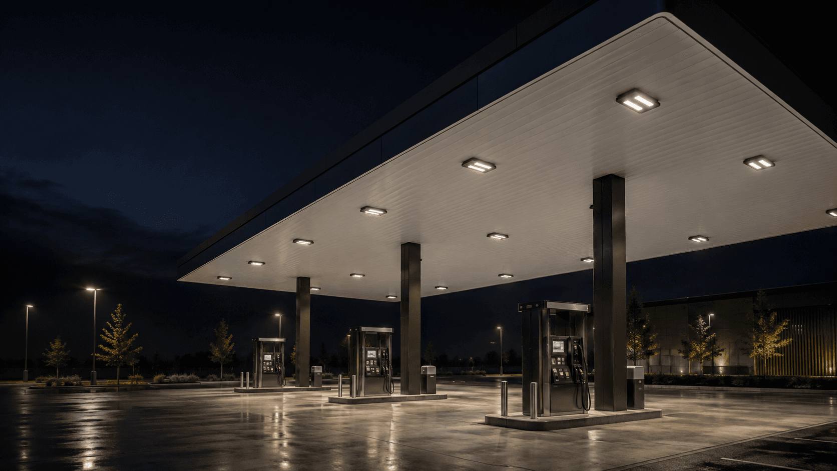 Canopy environment illuminated by LED-BUS LDB-KMX luminaires