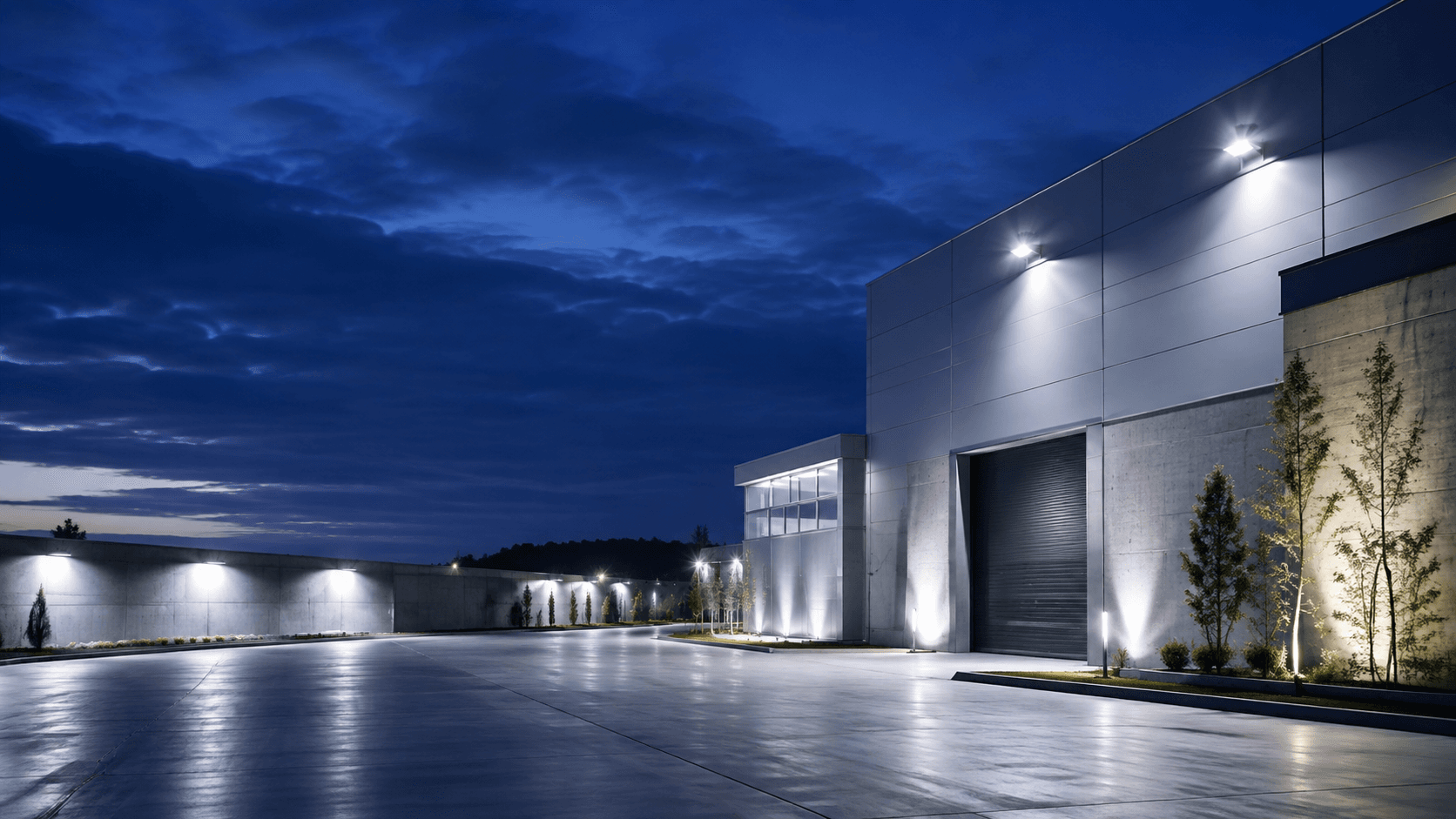 Large outdoor area illuminated by GER-LED projector lighting